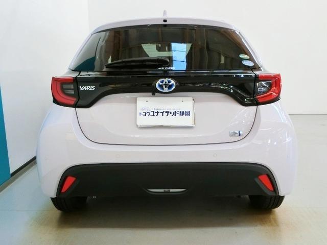 ヤリス ハイブリッドＧ　ハイブリッド　ワンオーナー　展示・試乗車　安全装備　衝突被害軽減システム　横滑り防止機能　ＡＢＳ　エアバッグ　オートクルーズコントロール　盗難防止装置　バックカメラ　ＥＴＣ　ドラレコ　スマートキー（5枚目）
