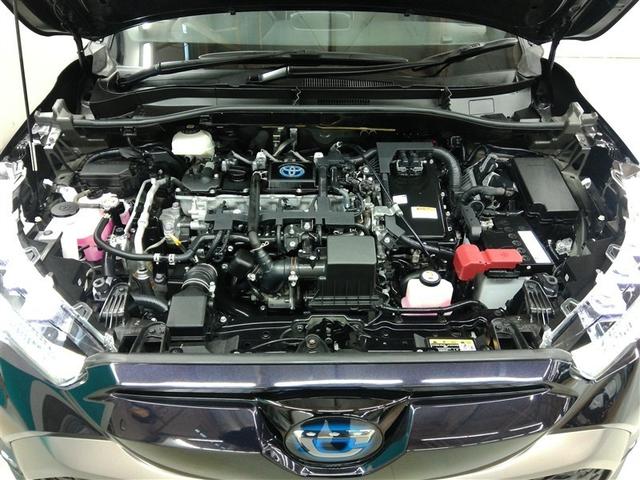 カローラクロス ハイブリッド　Ｚ　ハイブリッド　ワンオーナー　展示・試乗車　ハーフレザー　電動シート　安全装備　衝突被害軽減システム　横滑り防止機能　ＡＢＳ　エアバッグ　オートクルーズコントロール　盗難防止装置　ナビ　バックカメラ（9枚目）