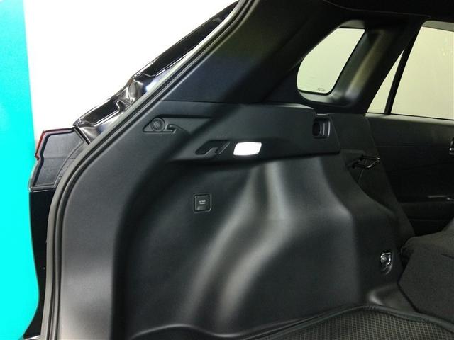 カローラクロス ハイブリッド　Ｚ　ハイブリッド　ワンオーナー　展示・試乗車　ハーフレザー　電動シート　安全装備　衝突被害軽減システム　横滑り防止機能　ＡＢＳ　エアバッグ　オートクルーズコントロール　盗難防止装置　ナビ　バックカメラ（38枚目）