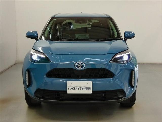 ヤリスクロス ハイブリッドＧ　ハイブリッド　ワンオーナー　安全装備　衝突被害軽減システム　横滑り防止機能　ＡＢＳ　エアバッグ　オートクルーズコントロール　盗難防止装置　ナビ　バックカメラ　ＥＴＣ　ドラレコ　スマートキー　キーレス（5枚目）