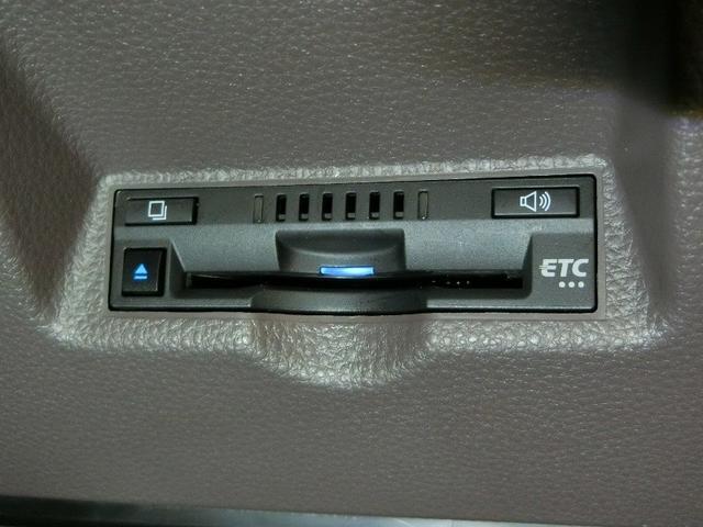 ヤリス ハイブリッドＧ　ハイブリッド　ワンオーナー　安全装備　衝突被害軽減システム　横滑り防止機能　ＡＢＳ　エアバッグ　オートクルーズコントロール　盗難防止装置　ナビ　バックカメラ　ＥＴＣ　ドラレコ　スマートキー　キーレス（33枚目）