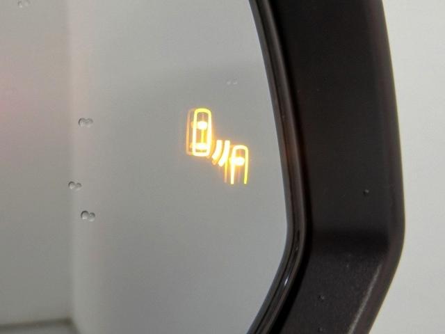 カローラクロス ハイブリッド　Ｚ　ハイブリッド　ワンオーナー　ハーフレザー　電動シート　安全装備　衝突被害軽減システム　横滑り防止機能　ＡＢＳ　エアバッグ　オートクルーズコントロール　盗難防止装置　バックカメラ　ＥＴＣ　ドラレコ（12枚目）