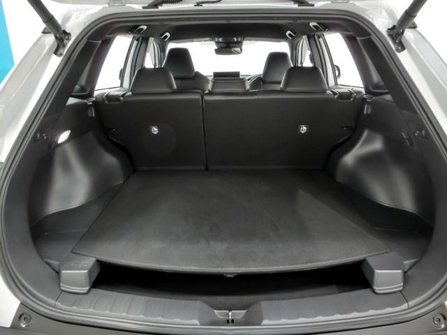 カローラクロス ハイブリッド　Ｚ　ハイブリッド　ワンオーナー　ハーフレザー　電動シート　安全装備　衝突被害軽減システム　横滑り防止機能　ＡＢＳ　エアバッグ　オートクルーズコントロール　盗難防止装置　バックカメラ　ＥＴＣ　ドラレコ（18枚目）