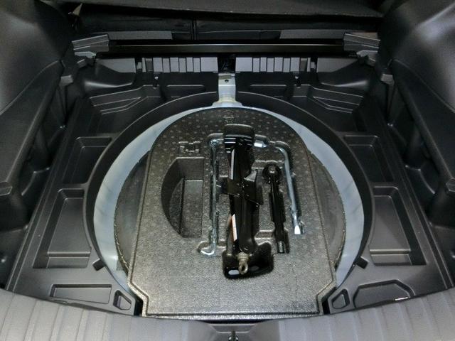 カローラクロス ハイブリッド　Ｚ　ハイブリッド　ワンオーナー　ハーフレザー　電動シート　安全装備　衝突被害軽減システム　横滑り防止機能　ＡＢＳ　エアバッグ　オートクルーズコントロール　盗難防止装置　バックカメラ　ＥＴＣ　ドラレコ（39枚目）