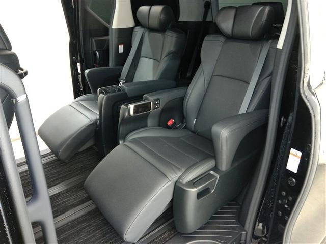 アルファード ２．５Ｓ　Ｃパッケージ　ワンオーナー　電動シート　安全装備　衝突被害軽減システム　横滑り防止機能　ＡＢＳ　エアバッグ　オートクルーズコントロール　盗難防止装置　バックカメラ　後席モニター　ＥＴＣ　ミュージックプレイヤー接続可（12枚目）