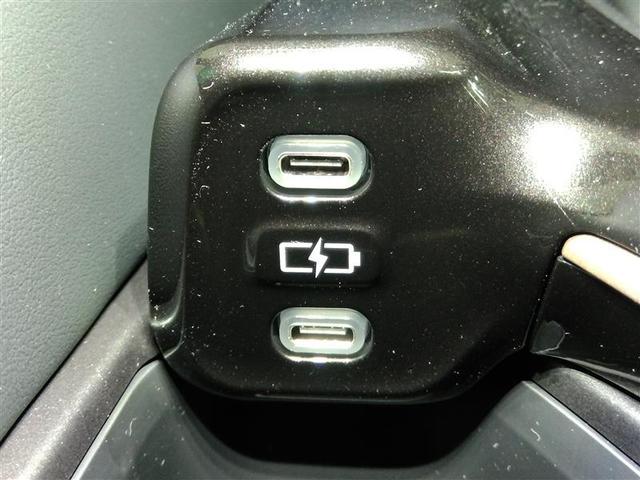 クラウンスポーツ Ｚ　ハイブリッド　ワンオーナー　４ＷＤ　サンルーフ　革シート　電動シート　安全装備　衝突被害軽減システム　横滑り防止機能　ＡＢＳ　エアバッグ　オートクルーズコントロール　盗難防止装置　バックカメラ　ＥＴＣ（23枚目）