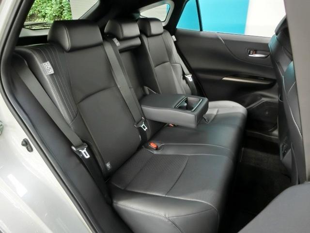 ハリアー Ｇ　レザーパッケージ　ワンオーナー　革シート　電動シート　安全装備　衝突被害軽減システム　横滑り防止機能　ＡＢＳ　エアバッグ　オートクルーズコントロール　盗難防止装置　バックカメラ　ＥＴＣ　ドラレコ　スマートキー　キーレス（13枚目）