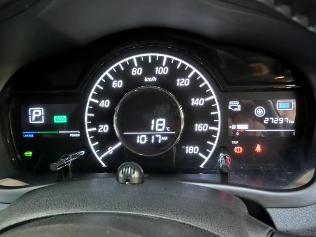 ノート e-パワー メダリスト ハイブリッド 衝突被害軽減システム 横滑り防止機能 ABS エアバッグ オートクルーズコントロール 盗難防止装置 バックカメラ ETC ドラレコ ミュージックプレイヤー接続可 CD スマートキー(20枚目)