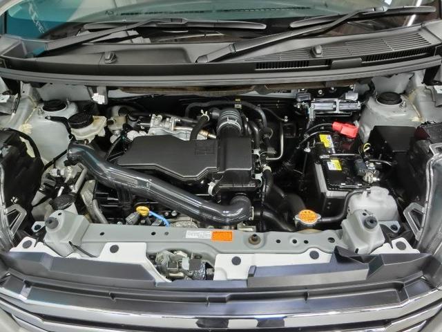 ルーミー カスタムＧ　ワンオーナー　衝突被害軽減システム　横滑り防止機能　ＡＢＳ　エアバッグ　オートクルーズコントロール　盗難防止装置　アイドリングストップ　ＴＶ　バックカメラ　ＥＴＣ　ドラレコ　スマートキー　キーレス（9枚目）