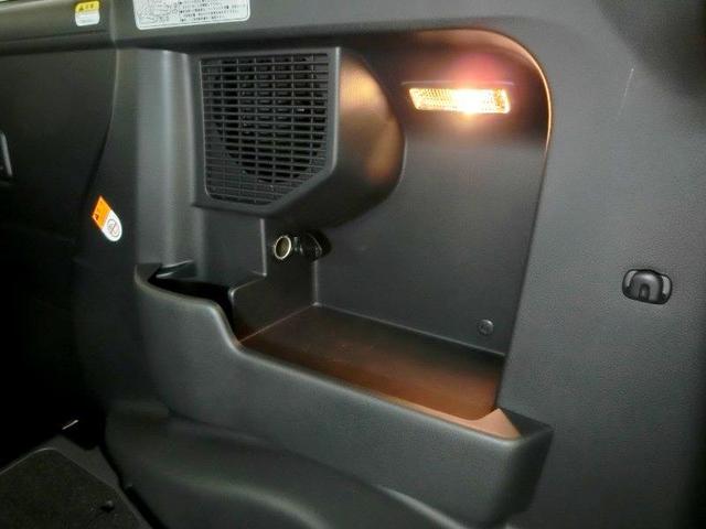 ルーミー カスタムＧ　ワンオーナー　衝突被害軽減システム　横滑り防止機能　ＡＢＳ　エアバッグ　オートクルーズコントロール　盗難防止装置　アイドリングストップ　ＴＶ　バックカメラ　ＥＴＣ　ドラレコ　スマートキー　キーレス（36枚目）