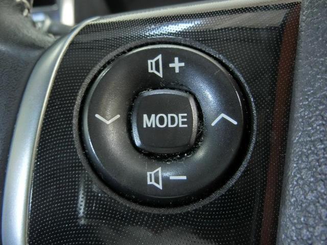 シエンタ G ワンオーナー 衝突被害軽減システム 横滑り防止機能 ABS エアバッグ 盗難防止装置 アイドリングストップ バックカメラ 後席モニター ETC ミュージックプレイヤー接続可 CD スマートキー(14枚目)