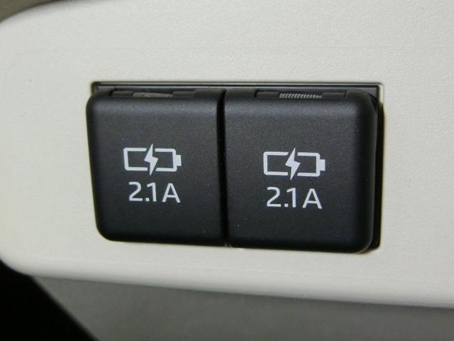 シエンタ G ワンオーナー 衝突被害軽減システム 横滑り防止機能 ABS エアバッグ 盗難防止装置 アイドリングストップ バックカメラ 後席モニター ETC ミュージックプレイヤー接続可 CD スマートキー(24枚目)