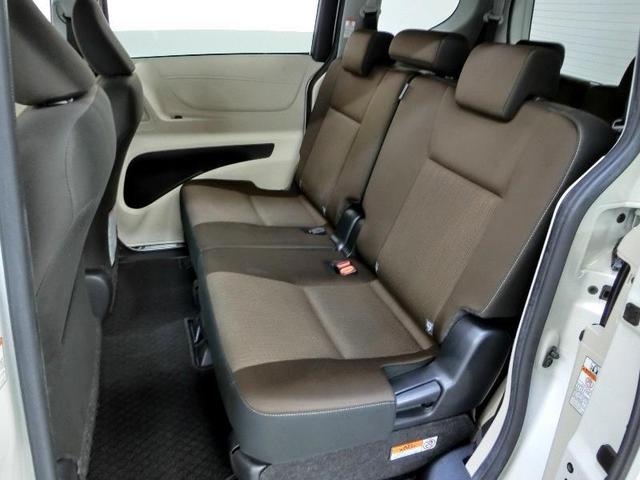 シエンタ G ワンオーナー 衝突被害軽減システム 横滑り防止機能 ABS エアバッグ 盗難防止装置 アイドリングストップ バックカメラ 後席モニター ETC ミュージックプレイヤー接続可 CD スマートキー(32枚目)