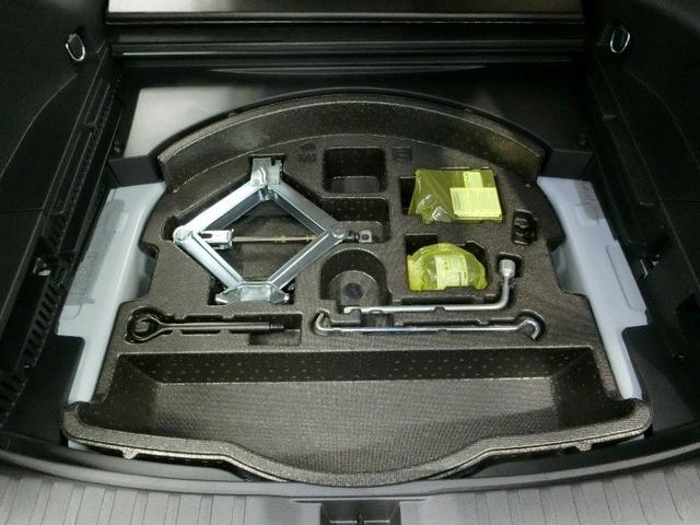 パンク修理キット付きです。もしもの時でも安心ですね♪備えあれば憂いなしですよ！