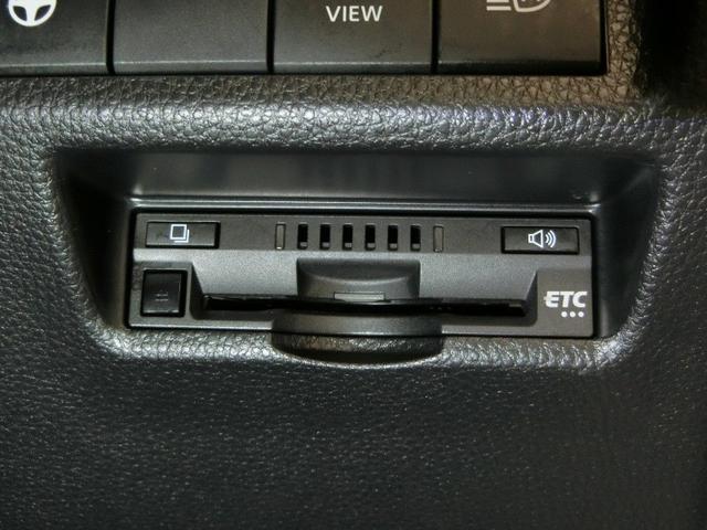 ＥＴＣ車載器付きです。高速道路の料金所もスムーズに通過できます。