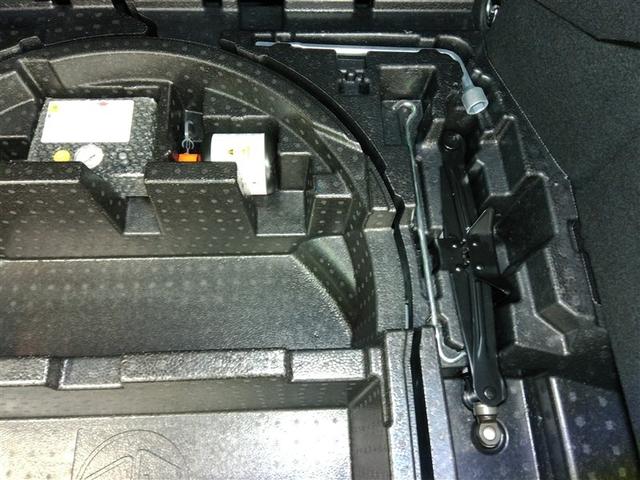 パンク修理キット付きです。もしもの時でも安心ですね♪備えあれば憂いなしですよ！