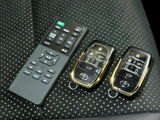 アルファード ２．５Ｓ　タイプゴールドＩＩ　ワンオーナー　サンルーフ　安全装備　衝突被害軽減システム　横滑り防止機能　ＡＢＳ　エアバッグ　オートクルーズコントロール　盗難防止装置　ＴＶ　バックカメラ　後席モニター　ＥＴＣ　ドラレコ　ＣＤ（13枚目）