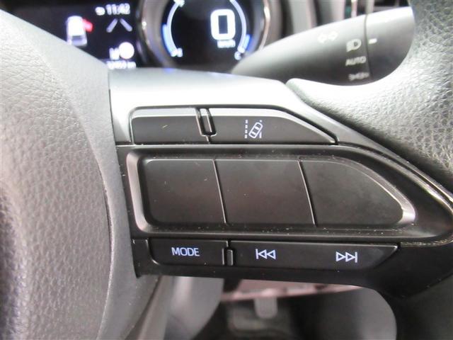 ヤリス Ｇ　ワンオーナー　安全装備　衝突被害軽減システム　横滑り防止機能　ＡＢＳ　エアバッグ　盗難防止装置　ナビ　バックカメラ　ＥＴＣ　ドラレコ　ミュージックプレイヤー接続可　スマートキー　キーレス　フル装備（17枚目）