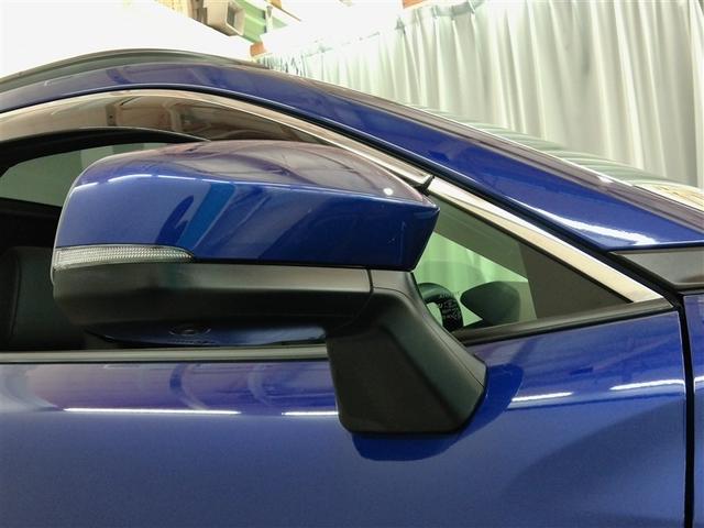 カローラクロス ハイブリッド　Ｚ　ハイブリッド　ワンオーナー　サンルーフ　ハーフレザー　電動シート　安全装備　衝突被害軽減システム　横滑り防止機能　ＡＢＳ　エアバッグ　オートクルーズコントロール　盗難防止装置　バックカメラ　ＥＴＣ（6枚目）