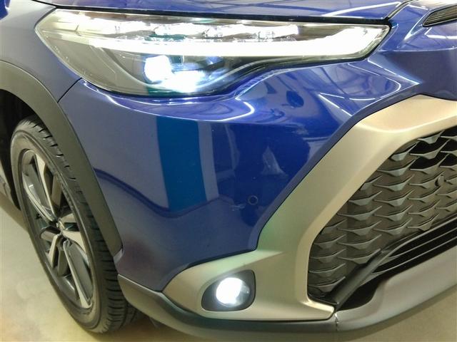 カローラクロス ハイブリッド　Ｚ　ハイブリッド　ワンオーナー　サンルーフ　ハーフレザー　電動シート　安全装備　衝突被害軽減システム　横滑り防止機能　ＡＢＳ　エアバッグ　オートクルーズコントロール　盗難防止装置　バックカメラ　ＥＴＣ（9枚目）