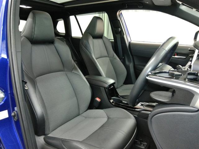 カローラクロス ハイブリッド　Ｚ　ハイブリッド　ワンオーナー　サンルーフ　ハーフレザー　電動シート　安全装備　衝突被害軽減システム　横滑り防止機能　ＡＢＳ　エアバッグ　オートクルーズコントロール　盗難防止装置　バックカメラ　ＥＴＣ（11枚目）