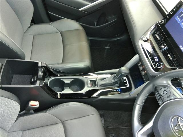 カローラクロス ハイブリッド　Ｚ　ハイブリッド　ワンオーナー　サンルーフ　ハーフレザー　電動シート　安全装備　衝突被害軽減システム　横滑り防止機能　ＡＢＳ　エアバッグ　オートクルーズコントロール　盗難防止装置　バックカメラ　ＥＴＣ（13枚目）