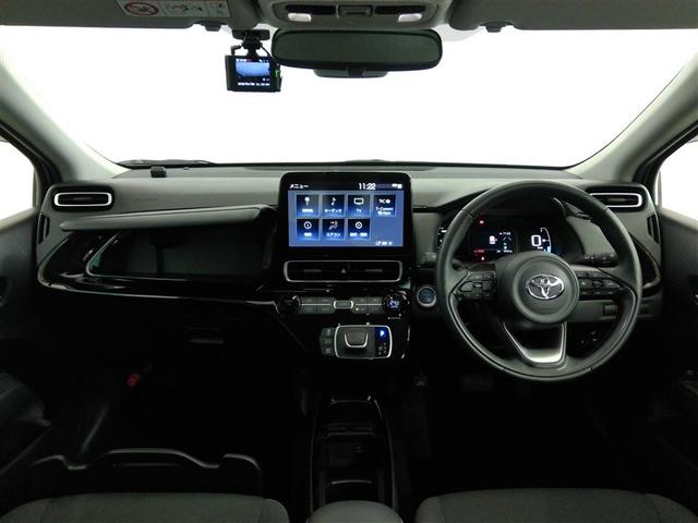 �X�^�C���b�V���ȃf�U�C���̃C���p�l�B�e����X�C�b�`�͎g���₷���ʒu�ɔz�u����Ă܂��B