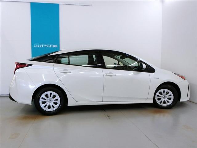 プリウス Ｓ　ハイブリッド　安全装備　衝突被害軽減システム　横滑り防止機能　ＡＢＳ　エアバッグ　オートクルーズコントロール　盗難防止装置　バックカメラ　ＥＴＣ　ドラレコ　ミュージックプレイヤー接続可　ＣＤ　キーレス（5枚目）