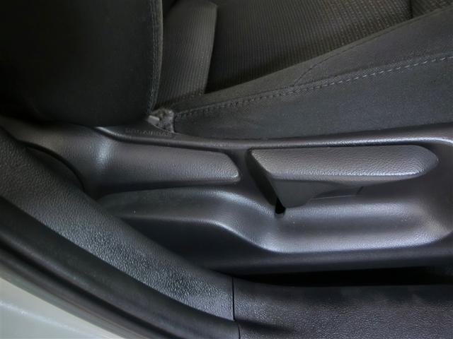 プリウス Ｓ　ハイブリッド　安全装備　衝突被害軽減システム　横滑り防止機能　ＡＢＳ　エアバッグ　オートクルーズコントロール　盗難防止装置　バックカメラ　ＥＴＣ　ドラレコ　ミュージックプレイヤー接続可　ＣＤ　キーレス（34枚目）