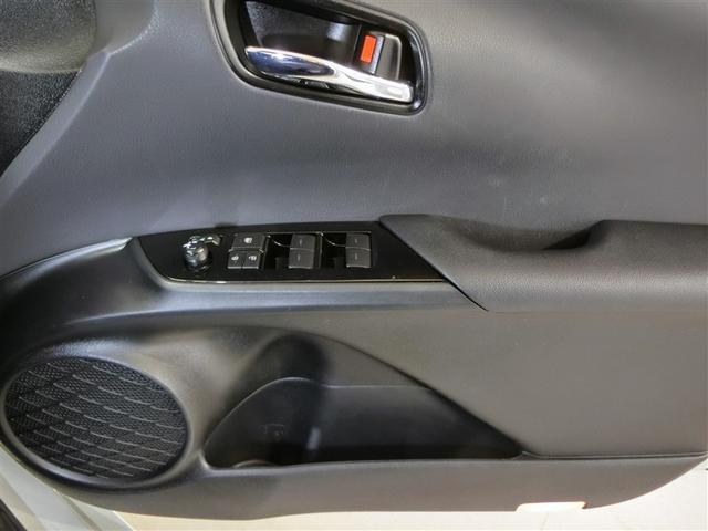 プリウス Ｓ　ハイブリッド　安全装備　衝突被害軽減システム　横滑り防止機能　ＡＢＳ　エアバッグ　オートクルーズコントロール　盗難防止装置　バックカメラ　ＥＴＣ　ドラレコ　ミュージックプレイヤー接続可　ＣＤ　キーレス（35枚目）