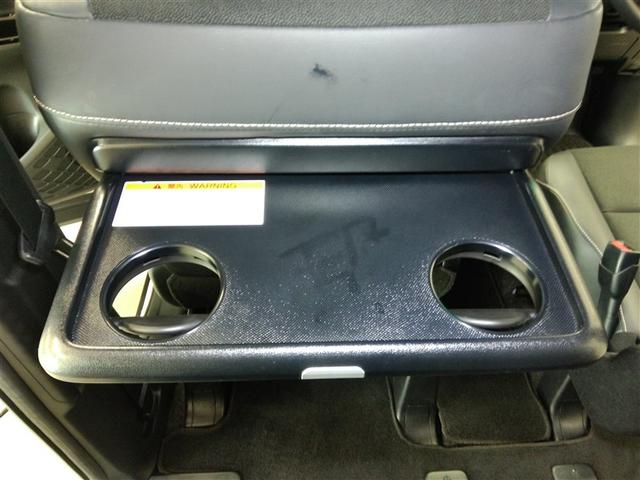 ノア Si ダブルバイビーIII ワンオーナー 衝突被害軽減システム 横滑り防止機能 ABS エアバッグ オートクルーズコントロール 盗難防止装置 アイドリングストップ バックカメラ 後席モニター ETC ドラレコ CD スマートキー(15枚目)