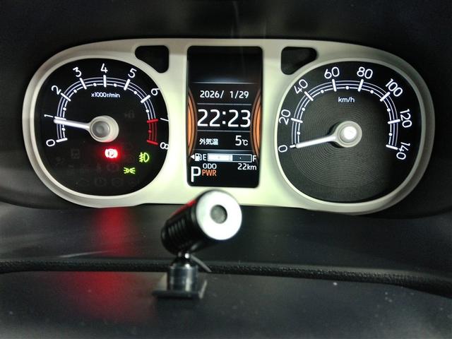 ムーヴキャンバス ストライプスＧ　安全装備　衝突被害軽減システム　横滑り防止機能　ＡＢＳ　エアバッグ　盗難防止装置　アイドリングストップ　バックカメラ　ミュージックプレイヤー接続可　スマートキー　キーレス　フル装備　両側電動スライド（23枚目）