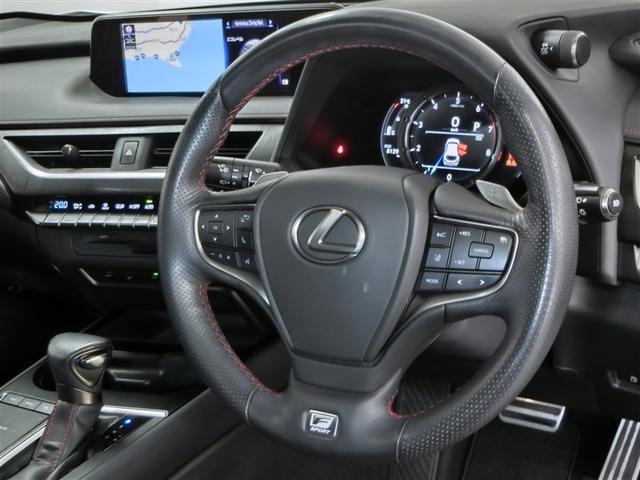 ＵＸ ＵＸ２００　Ｆスポーツ　ワンオーナー　サンルーフ　電動シート　安全装備　衝突被害軽減システム　横滑り防止機能　ＡＢＳ　エアバッグ　オートクルーズコントロール　盗難防止装置　アイドリングストップ　バックカメラ　ＥＴＣ　ドラレコ（14枚目）