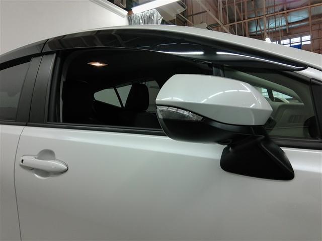 アクア Ｚ　ハイブリッド　ワンオーナー　電動シート　安全装備　衝突被害軽減システム　横滑り防止機能　ＡＢＳ　エアバッグ　オートクルーズコントロール　盗難防止装置　ナビ　バックカメラ　ＥＴＣ　ドラレコ　スマートキー（6枚目）