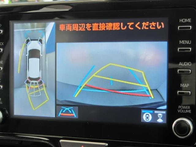 バックモニターで車庫入れも安心。