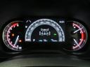 とても見やすいメーターです。夜間時はラグジュアリーな気分にさせてくれる照明が魅力ですので、夜のドライブも楽しみになりますよ♪