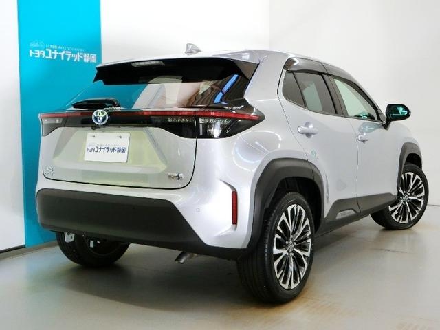 ヤリスクロス ハイブリッドＺ　ハイブリッド　ワンオーナー　電動シート　安全装備　衝突被害軽減システム　横滑り防止機能　ＡＢＳ　エアバッグ　オートクルーズコントロール　盗難防止装置　バックカメラ　ＥＴＣ　ミュージックプレイヤー接続可（2枚目）