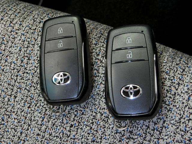 ヤリスクロス ハイブリッドＺ　ハイブリッド　ワンオーナー　電動シート　安全装備　衝突被害軽減システム　横滑り防止機能　ＡＢＳ　エアバッグ　オートクルーズコントロール　盗難防止装置　バックカメラ　ＥＴＣ　ミュージックプレイヤー接続可（13枚目）