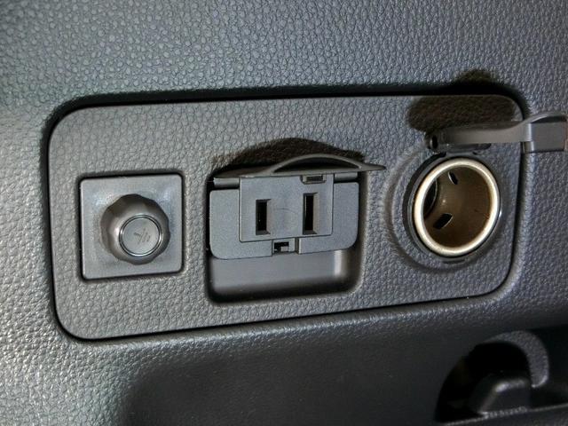 ヤリスクロス ハイブリッドＺ　ハイブリッド　ワンオーナー　電動シート　安全装備　衝突被害軽減システム　横滑り防止機能　ＡＢＳ　エアバッグ　オートクルーズコントロール　盗難防止装置　バックカメラ　ＥＴＣ　ミュージックプレイヤー接続可（34枚目）