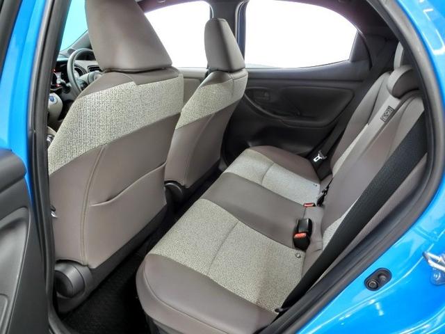 ヤリス ハイブリッドＺ　ハイブリッド　ワンオーナー　展示・試乗車　安全装備　衝突被害軽減システム　横滑り防止機能　ＡＢＳ　エアバッグ　オートクルーズコントロール　盗難防止装置　ナビ　バックカメラ　ＥＴＣ　ドラレコ　キーレス（14枚目）