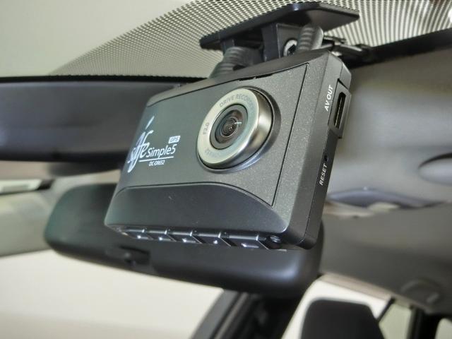 カローラツーリング G-X プラス ワンオーナー 安全装備 衝突被害軽減システム 横滑り防止機能 ABS エアバッグ オートクルーズコントロール 盗難防止装置 ナビ バックカメラ ETC ドラレコ ミュージックプレイヤー接続可 キーレス(4枚目)