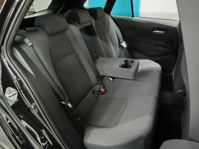 カローラツーリング G-X プラス ワンオーナー 安全装備 衝突被害軽減システム 横滑り防止機能 ABS エアバッグ オートクルーズコントロール 盗難防止装置 ナビ バックカメラ ETC ドラレコ ミュージックプレイヤー接続可 キーレス(9枚目)