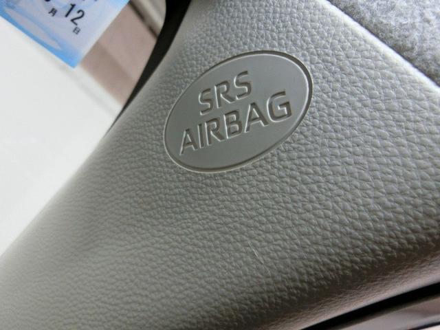 カローラツーリング G-X プラス ワンオーナー 安全装備 衝突被害軽減システム 横滑り防止機能 ABS エアバッグ オートクルーズコントロール 盗難防止装置 ナビ バックカメラ ETC ドラレコ ミュージックプレイヤー接続可 キーレス(11枚目)