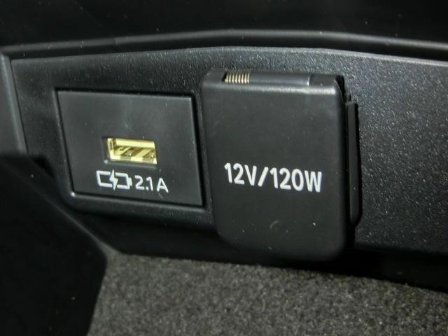 カローラツーリング G-X プラス ワンオーナー 安全装備 衝突被害軽減システム 横滑り防止機能 ABS エアバッグ オートクルーズコントロール 盗難防止装置 ナビ バックカメラ ETC ドラレコ ミュージックプレイヤー接続可 キーレス(17枚目)