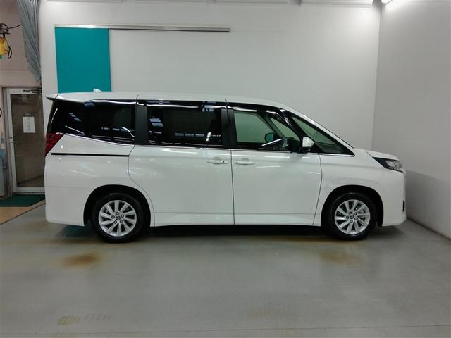 ノア ハイブリッドＺ　ハイブリッド　ワンオーナー　安全装備　衝突被害軽減システム　横滑り防止機能　ＡＢＳ　エアバッグ　オートクルーズコントロール　盗難防止装置　バックカメラ　後席モニター　ＥＴＣ　ドラレコ　ＣＤ　キーレス（3枚目）