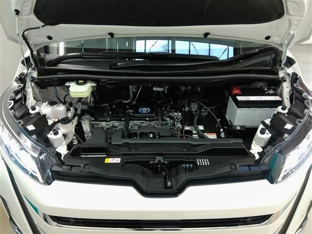 ノア ハイブリッドＺ　ハイブリッド　ワンオーナー　安全装備　衝突被害軽減システム　横滑り防止機能　ＡＢＳ　エアバッグ　オートクルーズコントロール　盗難防止装置　バックカメラ　後席モニター　ＥＴＣ　ドラレコ　ＣＤ　キーレス（8枚目）