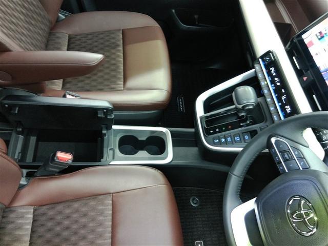 ノア ハイブリッドＺ　ハイブリッド　ワンオーナー　安全装備　衝突被害軽減システム　横滑り防止機能　ＡＢＳ　エアバッグ　オートクルーズコントロール　盗難防止装置　バックカメラ　後席モニター　ＥＴＣ　ドラレコ　ＣＤ　キーレス（13枚目）