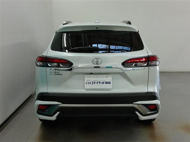 カローラクロス Ｚ　ワンオーナー　ハーフレザー　電動シート　安全装備　衝突被害軽減システム　横滑り防止機能　ＡＢＳ　エアバッグ　オートクルーズコントロール　盗難防止装置　バックカメラ　ＥＴＣ　ドラレコ　スマートキー（4枚目）