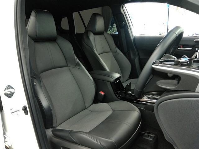 カローラクロス Ｚ　ワンオーナー　ハーフレザー　電動シート　安全装備　衝突被害軽減システム　横滑り防止機能　ＡＢＳ　エアバッグ　オートクルーズコントロール　盗難防止装置　バックカメラ　ＥＴＣ　ドラレコ　スマートキー（12枚目）