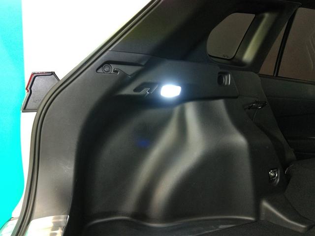 カローラクロス Ｚ　ワンオーナー　ハーフレザー　電動シート　安全装備　衝突被害軽減システム　横滑り防止機能　ＡＢＳ　エアバッグ　オートクルーズコントロール　盗難防止装置　バックカメラ　ＥＴＣ　ドラレコ　スマートキー（21枚目）